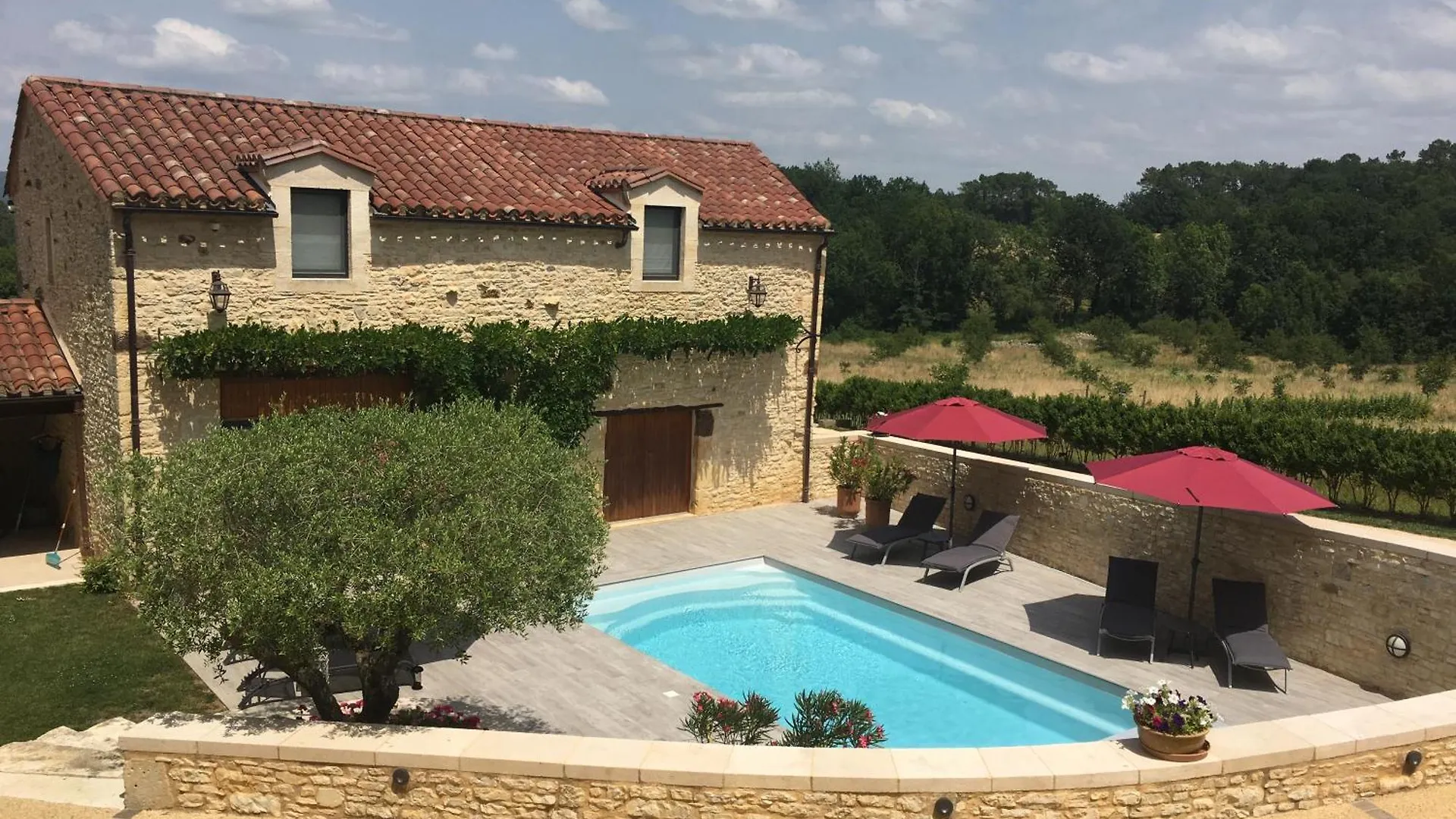 Holiday home La Tour De Ginaillac Gite Jacques Brel 5 Etoiles Les Arques